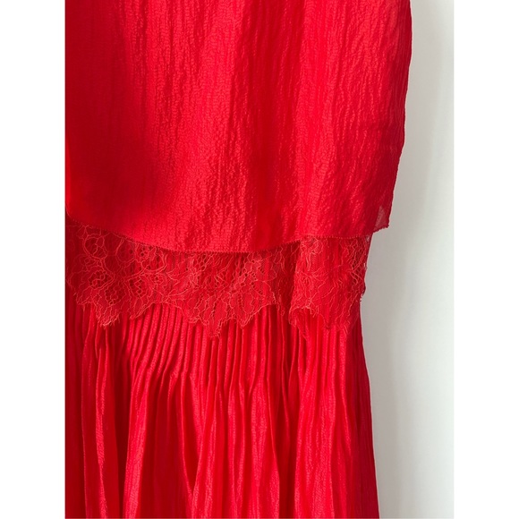 ❤️‍🔥 A little RED dress for the summer! 🚨 - Picture 2 of 5